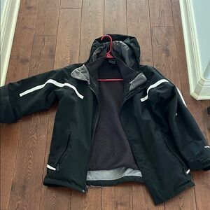 The North Face Black and White Kids Ski Jacket/coat